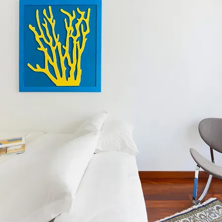 Apartamento The Rent - Spacious And Renovated Multi-room In The Missori Area *